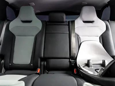 صورة مصغرة 18 لـ 2024 LAND Rover RANGE ROVER SPORT