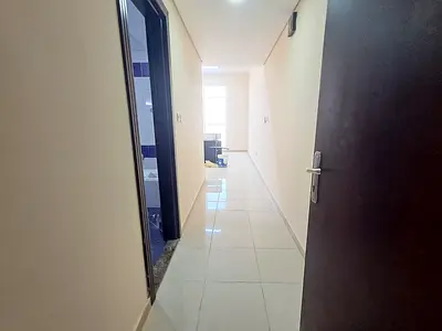 Luxury Big size studio close to airport road