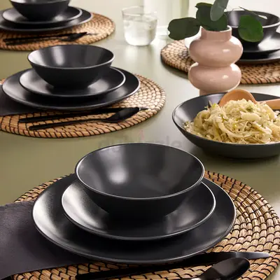 Ikea 16 pc Dinnerware Set Big Plates Small Plates Bowls