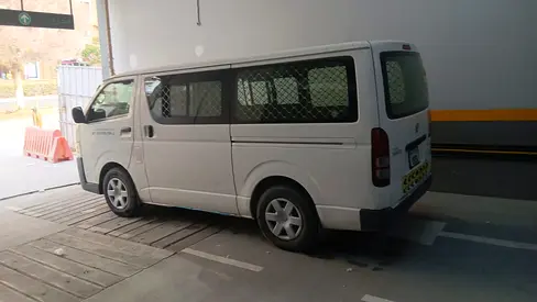 2014 Toyota HIACE 照片 1