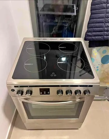 Hoover induction cooker digital with fan 60/60 cm