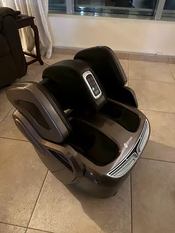 FEET MASSAGER BY ZEITAKU