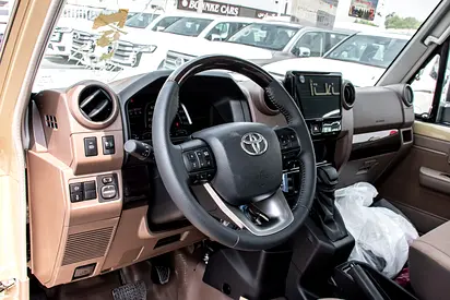 صورة 8 لـ 2026 Toyota LAND CRUISER 70 SERIES