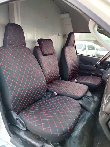 2015 Toyota HIACE 照片 4