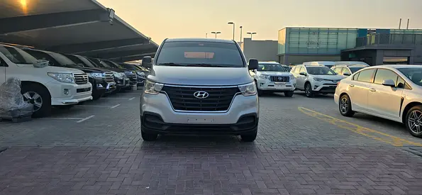 صورة 2 لـ 2019 Hyundai H1