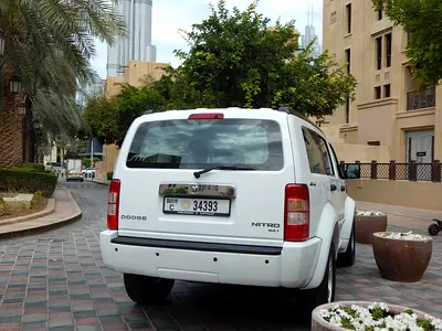 2011 Dodge NITRO — фото 8