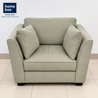 Comfortable Single-Seat Armchair in Light Sage Fabric - Like New