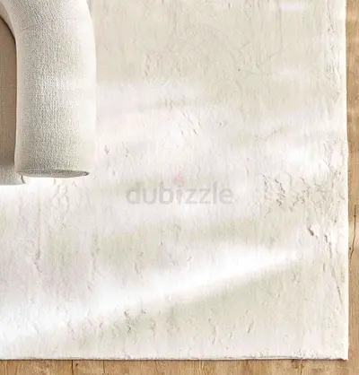 Large Ivory Area Rug / Carpet – 200 x 290cm