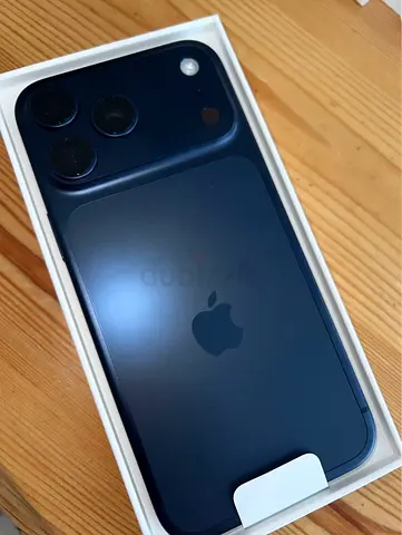 Apple iPhone 17 pro max with apple care plus