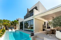Golf Course View | Beautifully Upgraded & Extended | VOT