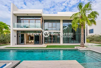 Luxury Family Home. Pool and Landscaping. View now