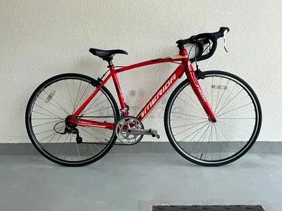 Carbon forks Aluminium Body Merida racing bike 8*2 Shimano Sora Group Set Size 48 Fully serviced