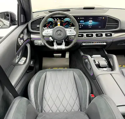 صورة 8 لـ 2021 Mercedes-BENZ GLS