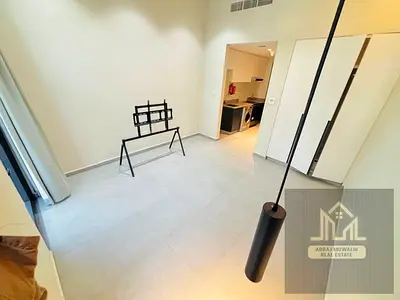 Elegant Design Studio Balcony On Ground Floor