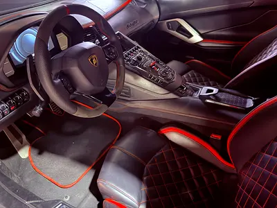 صورة 9 لـ 2018 Lamborghini AVENTADOR S