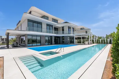Stunning Villa with Branded Design in Majestic Vistas