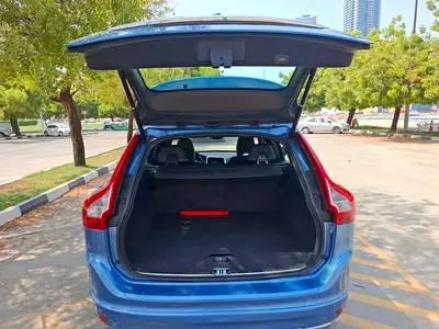 صورة 13 لـ 2016 Volvo XC60