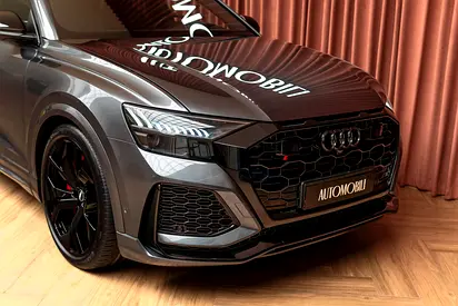 2020 AUDI RS Q8 照片 6