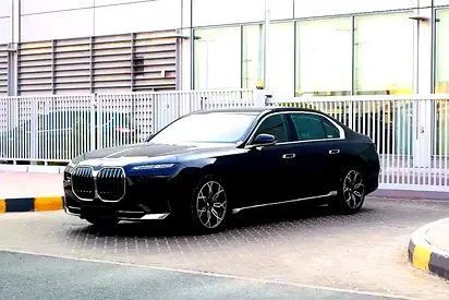 BMW 7 Series 735 2025 GCC specs
