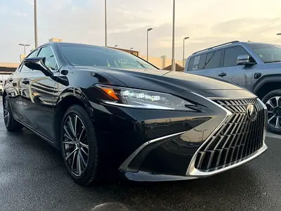 لكزس ES 350 فول اوبشن ضبغ وكالة بحالة ممتازة جدا