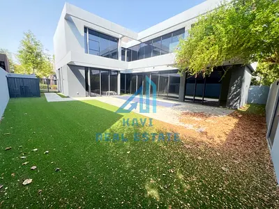 Luxury 5-Bedroom Villa with Private Pool