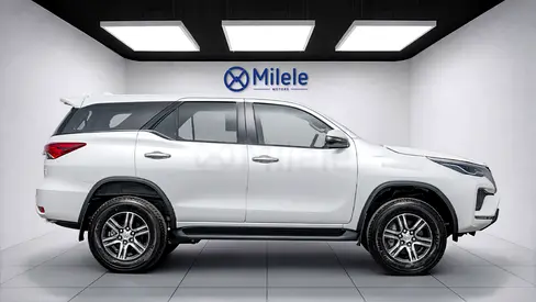 صورة 3 لـ 2025 Toyota FORTUNER