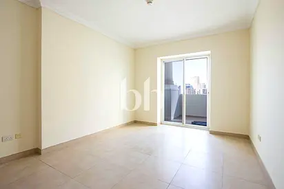 Large Layout | Well-Maintained | Near Circle Mall