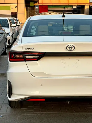 صورة 7 لـ 2023 Toyota YARIS