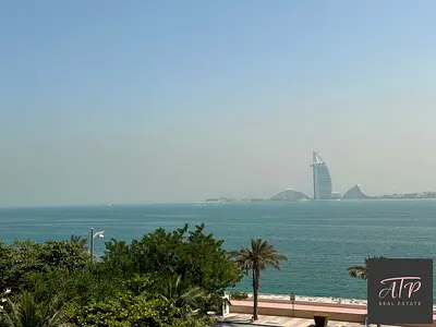 Sea View| Furnished | Private Beach