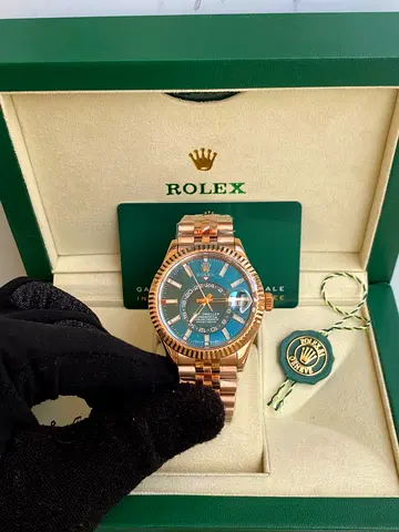 Rolex Sky-Dweller watch crafted in supermaster quality swing machine full automatic 18k Everose gold