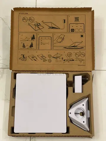 Starlink Dish Kit (Base and Mount) - Good Condition