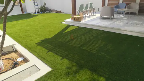 Rolls of Artificial Grass – Various Types for Gardens, Balconies, Playgrounds