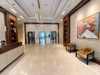 Luxury no deposit 2bhk 3washroom with parking with balcony need and clean building on rood bulding close to university Muwaileh Sharjah