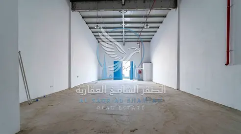 مستودع بمساحة 2,500 قدم مربع للإيجار في الصجعة | كهرباء 12 كيلوواط