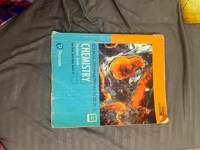 Edexcel International GCSE Chemistry Student Book (9-1) - Used