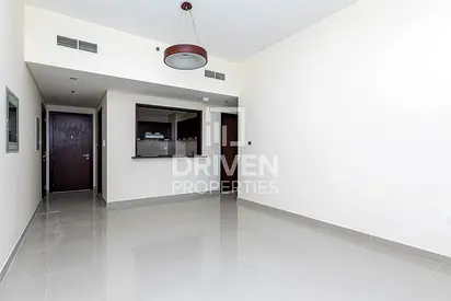 Mid floor | Chiller Free | Spacious Unit
