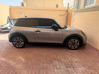 للبيع | MINI Cooper C 2025