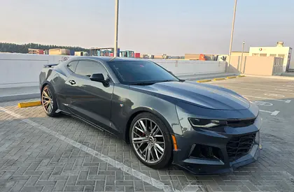 2018 Chevrolet CAMARO — фото 1