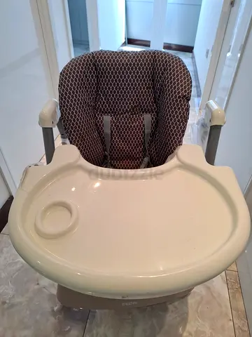 Feeding chair- Giggles Baby High Chair / Feeding Chair – Adjustable & Foldable