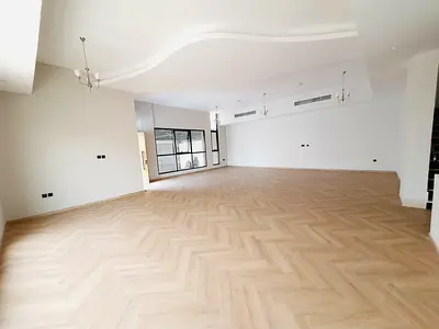 Luxury 5 badroom villa all master bedroom and wardrobe and 2 kitchen price 175k