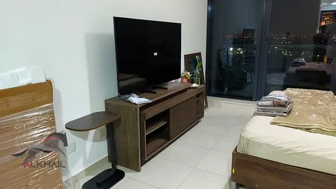 استوديو مفروش | Goldcrest Views 2 | شرفة | إطلالة على المسبح والمارينا