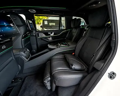 صورة 13 لـ 2023 Mercedes-Maybach GLS-CLASS