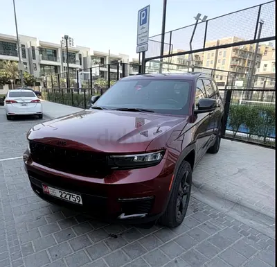 Jeep Grand Cherokee L Altitude 2022 | GCC Specs | 7 Seater | Warranty + Service Package