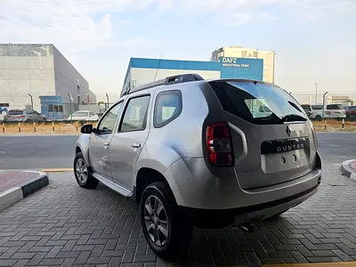Renault duster 2015 gcc suv car
