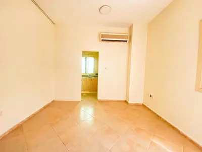 Luxury Big size studio saprt kitchen near to safari mall available