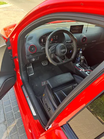 2017 AUDI RS3 照片 15