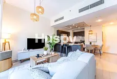 Vacant | Furnished | Mid Floor