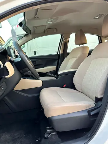 صورة 8 لـ 2023 Toyota YARIS