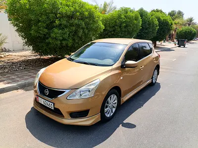 2014 Nissan TIIDA — фото 1