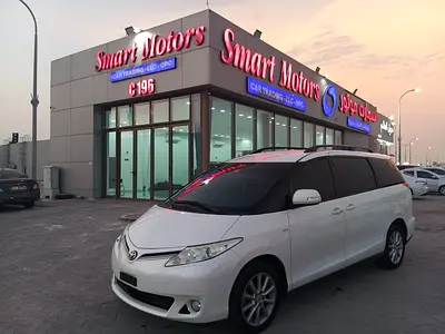 Toyota Previa 2020 SE - GCC Specs - Family Van - Excellent Condition